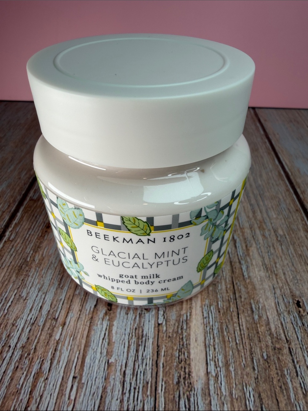 Beekman 1802 Glacial Mint & Eucalyptus Whipped Body Cream - White, Green